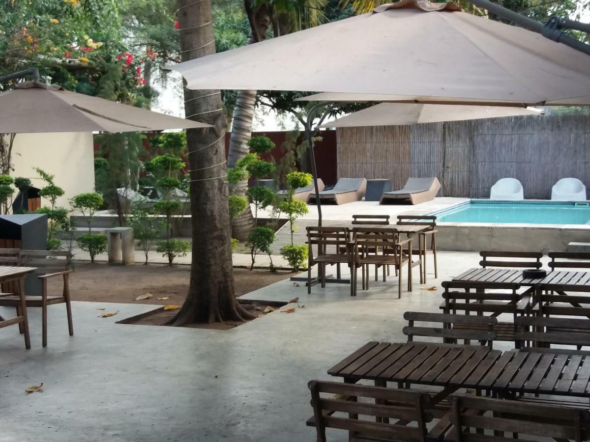 Liv Inn Guest House Maputo Exterior photo